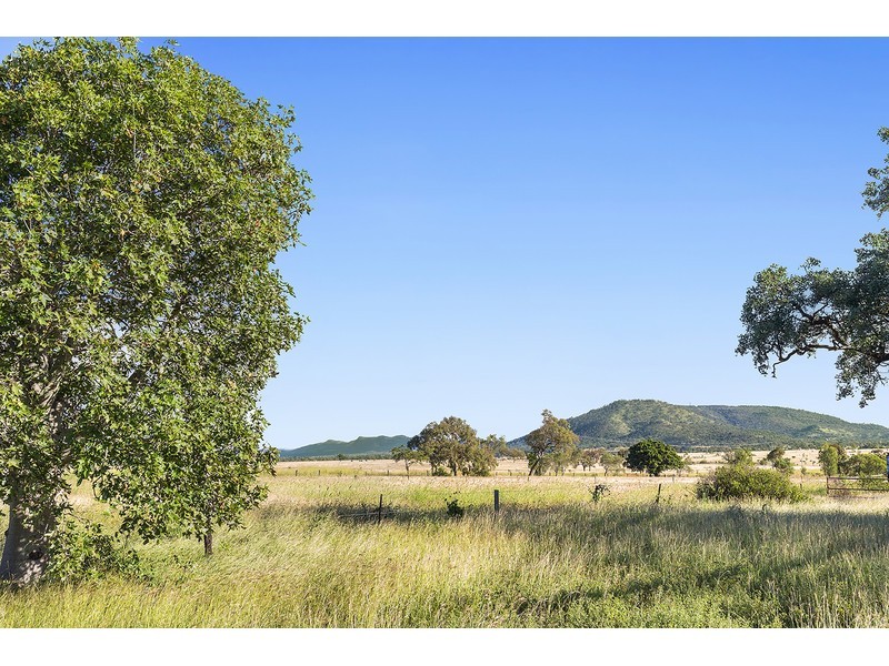 218 Boongary Road, Kabra QLD 4702