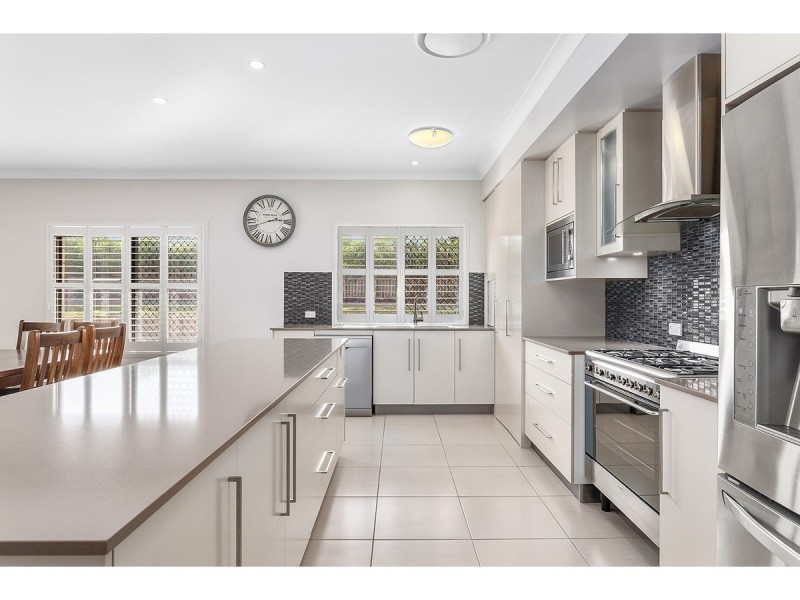 3 Allenby Drive, Barmaryee QLD 4703