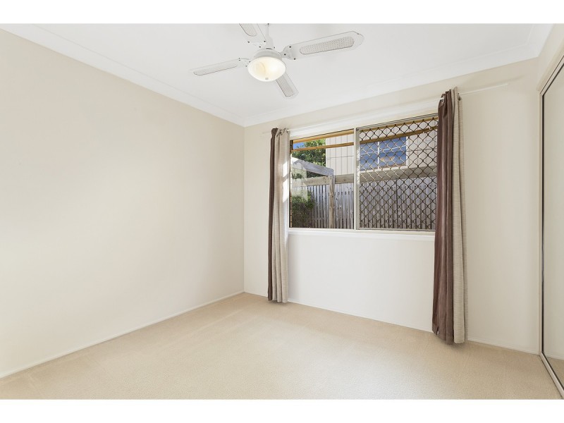 2/3 Rita May Court, Taranganba QLD 4703