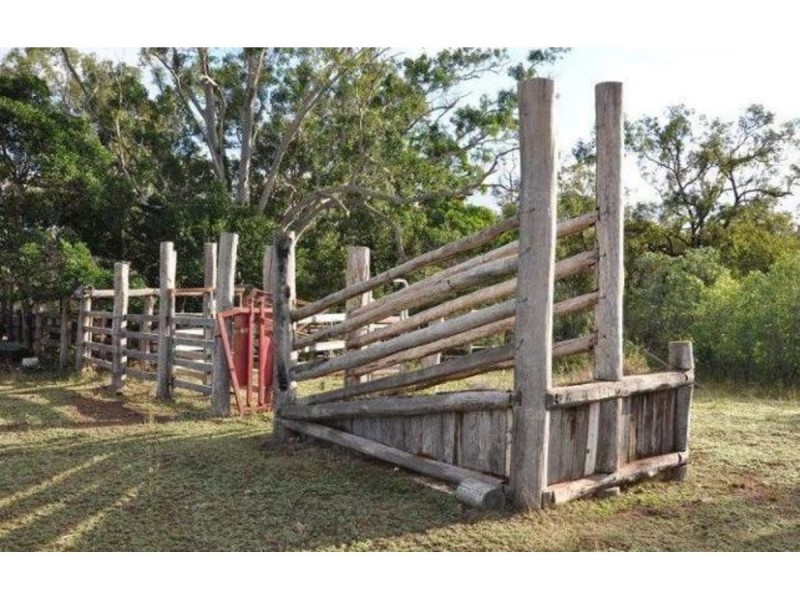 280 Atkinson Road, Canoona QLD 4702