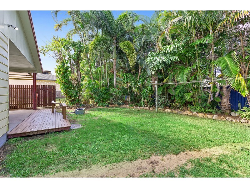 13 Mirrawena Avenue, Bangalee QLD 4703