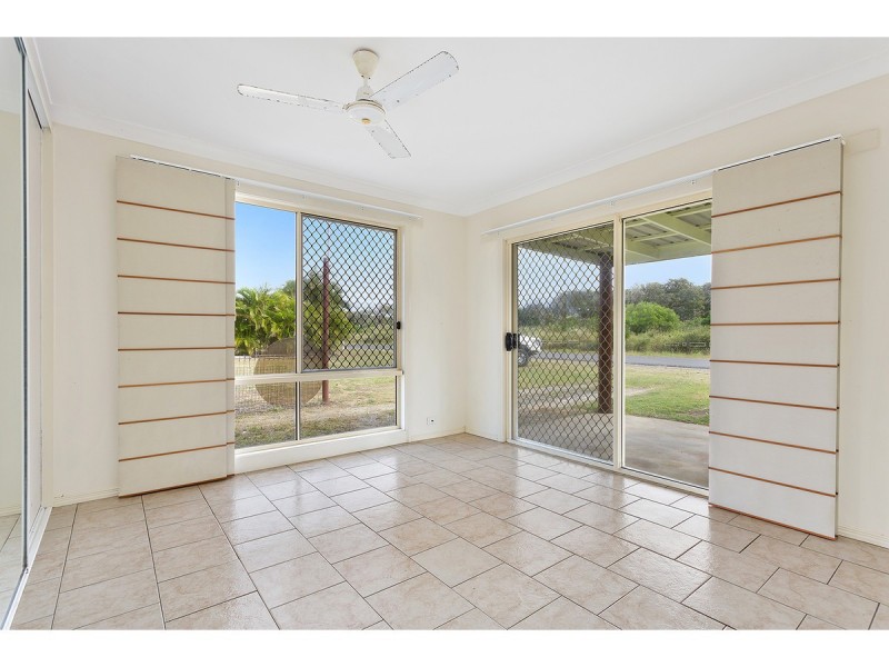 13 Mirrawena Avenue, Bangalee QLD 4703