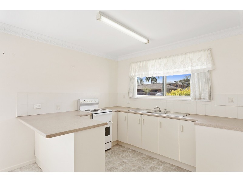 4 Ingham Street, Kawana QLD 4701