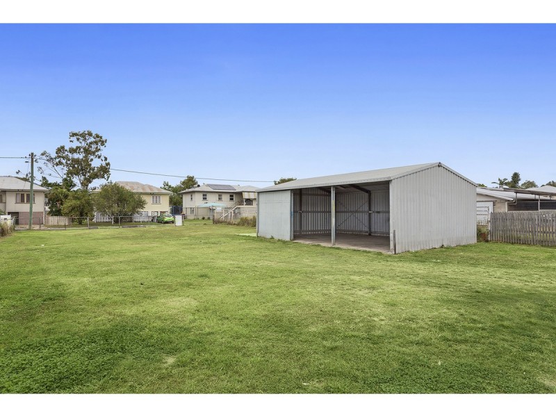 18 Nobbs Street, Berserker QLD 4701