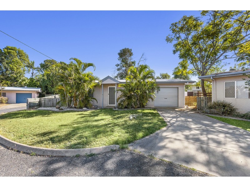 2/102a Bawden Street, Berserker QLD 4701