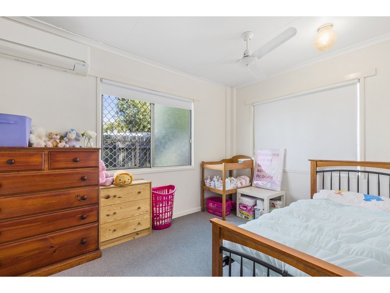 2/102a Bawden Street, Berserker QLD 4701
