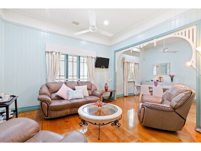 2 Brae Ross Street, Allenstown QLD 4700