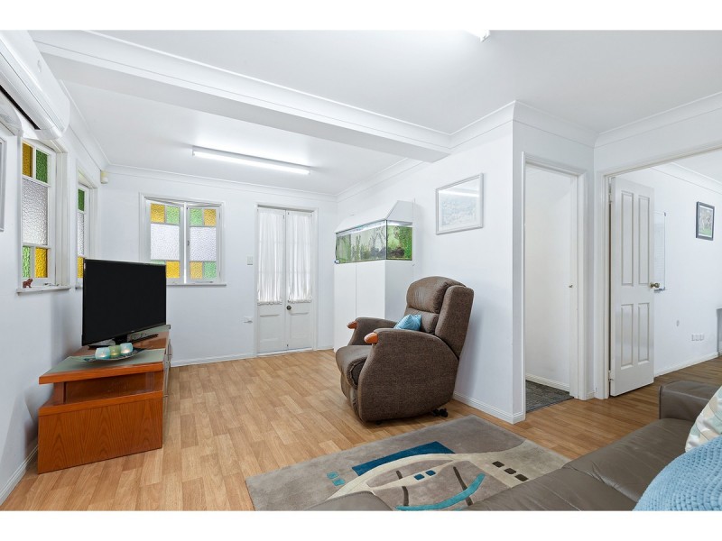 2 Brae Ross Street, Allenstown QLD 4700