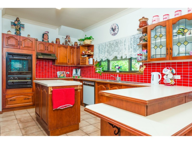 38 Berry Dairy Road, Glendale QLD 4711