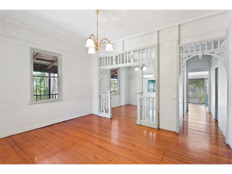 5 Sedborough Street, The Range QLD 4700