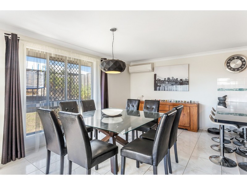 4 Argyle Avenue, Rockyview QLD 4701