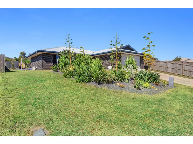 4 Argyle Avenue, Rockyview QLD 4701