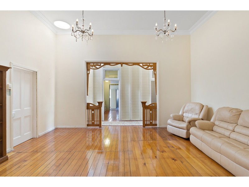 20 Separation Street, Allenstown QLD 4700