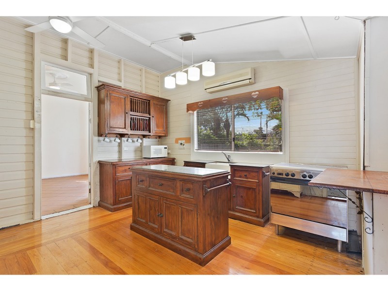 20 Separation Street, Allenstown QLD 4700