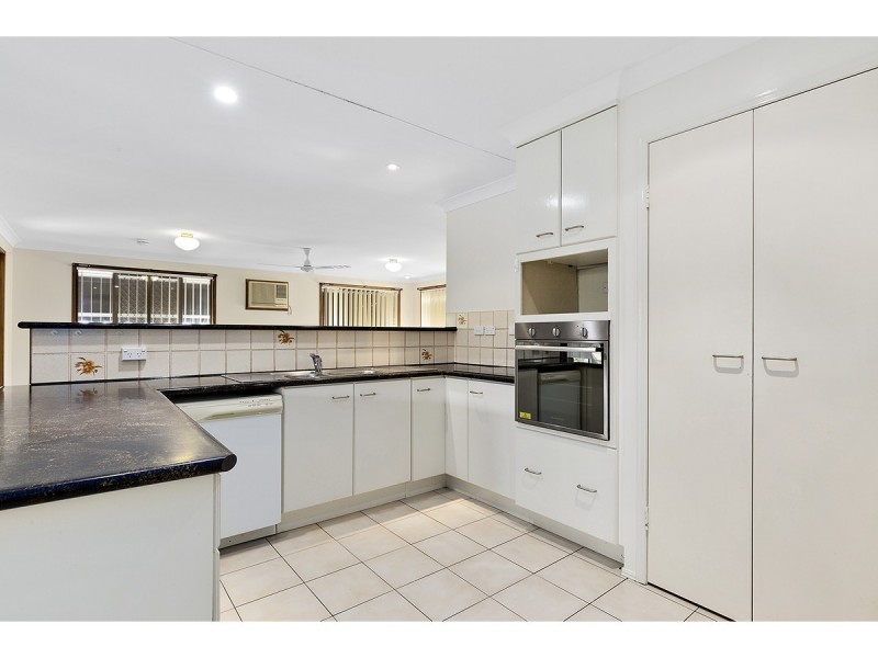 16 Davey Avenue, Frenchville QLD 4701