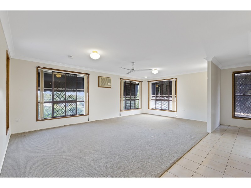 16 Davey Avenue, Frenchville QLD 4701