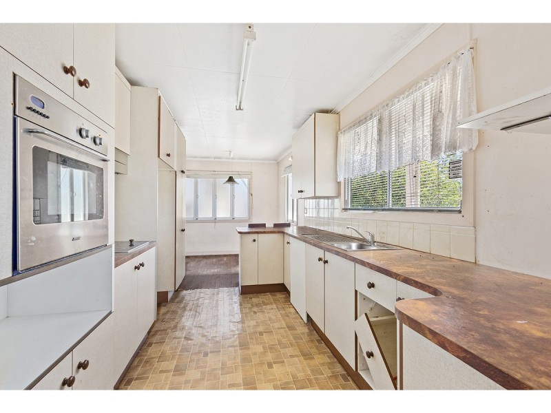 185A Mostyn Street, Berserker QLD 4701