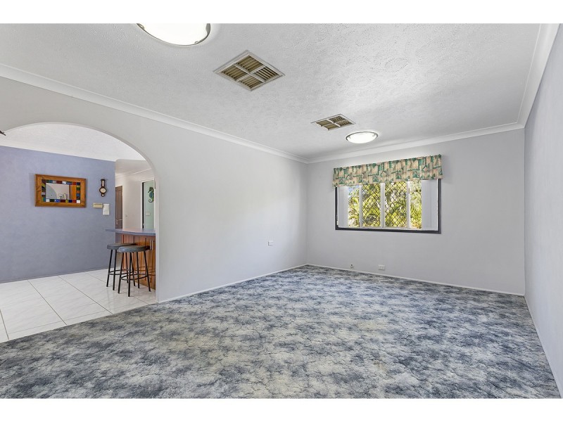 4 Cant Street, Kawana QLD 4701