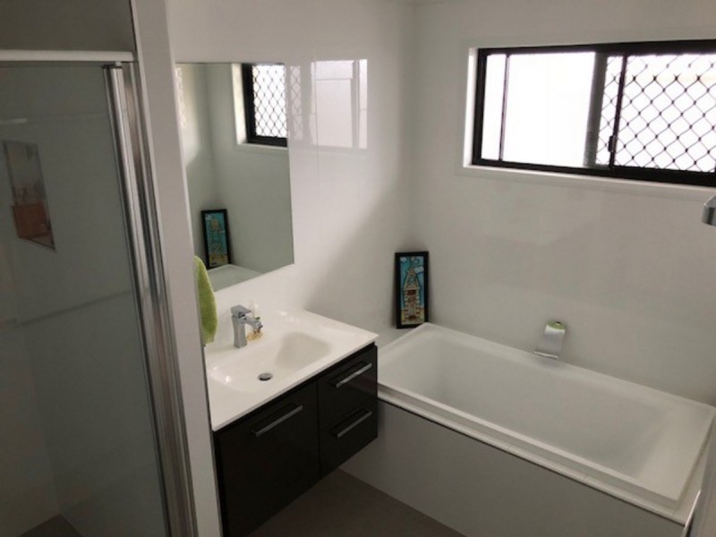 3 Leitrim Court, Rockyview QLD 4701