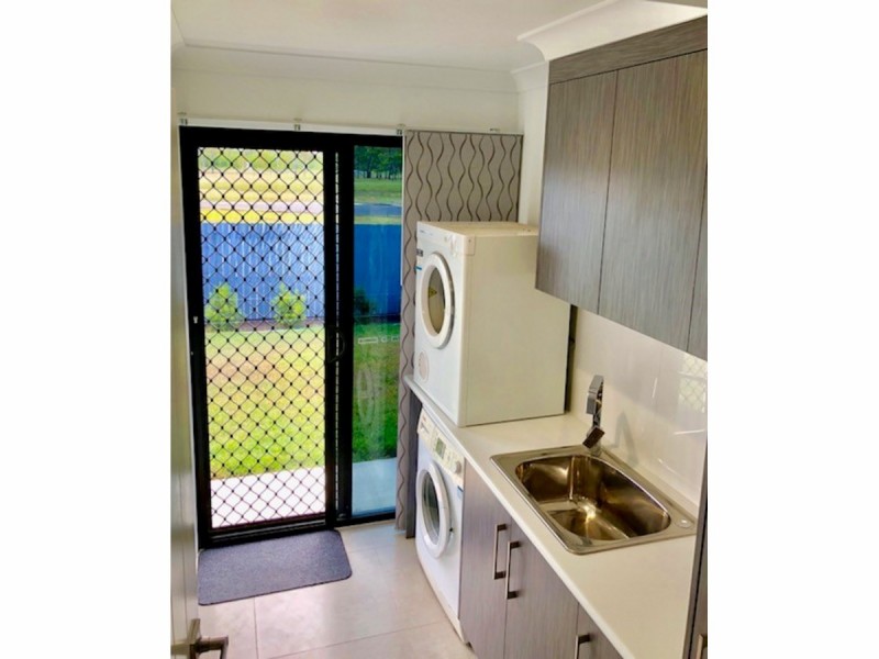 3 Leitrim Court, Rockyview QLD 4701