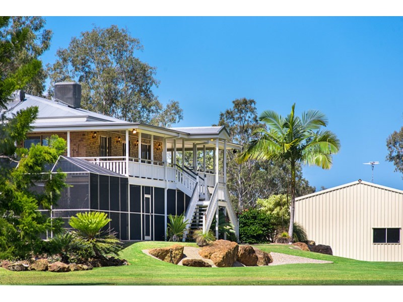 1077 Belmont Road, Glendale QLD 4711