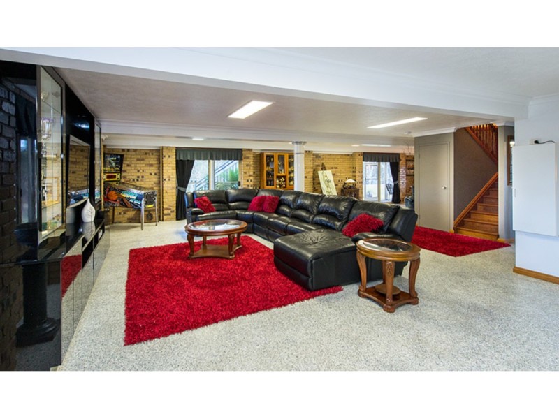 1077 Belmont Road, Glendale QLD 4711