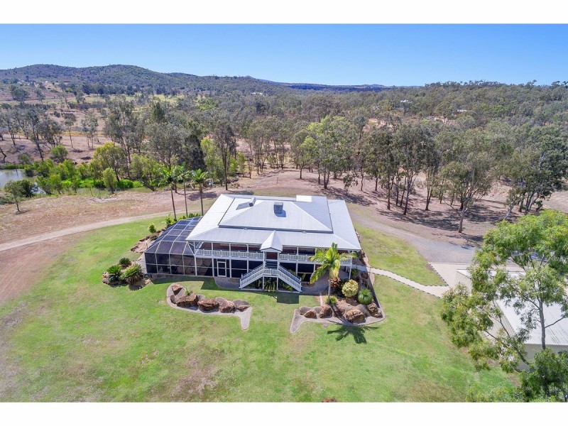 1077 Belmont Road, Glendale QLD 4711