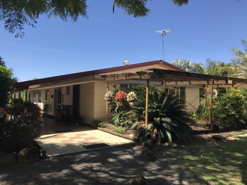 402 Laurel Bank Road, Alton Downs QLD 4702