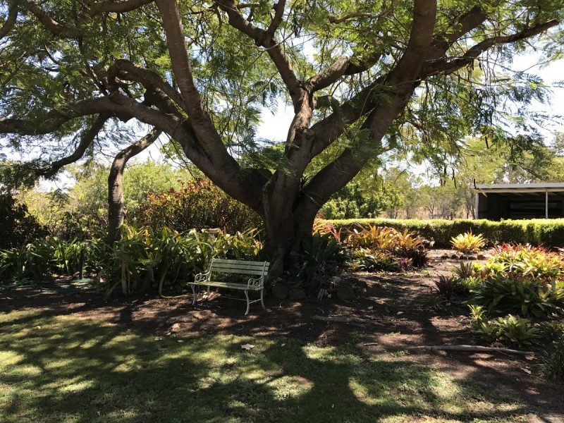 402 Laurel Bank Road, Alton Downs QLD 4702