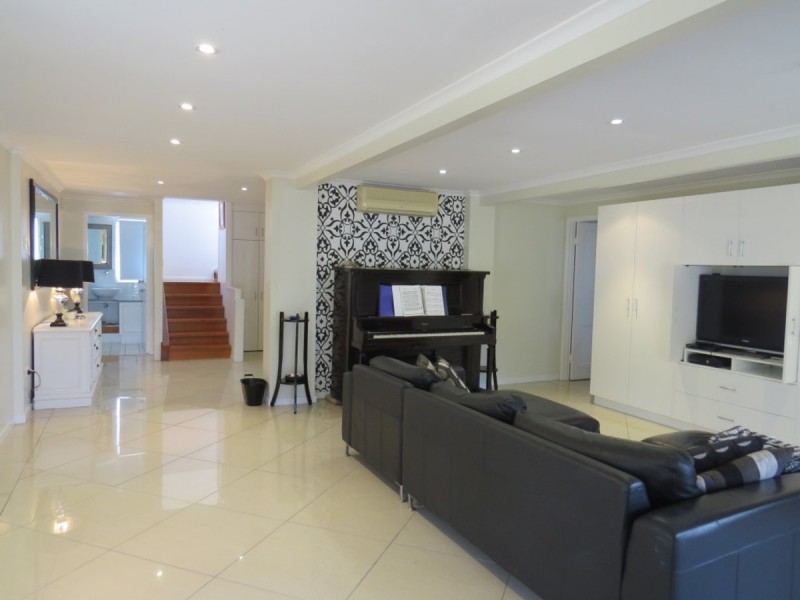 63 Talford Street, The Range QLD 4700