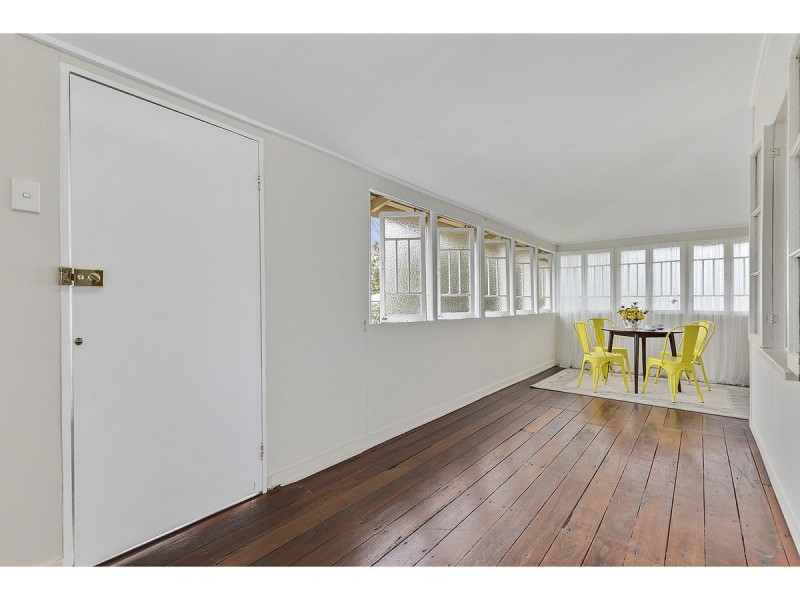 17 McKelligett Street, Wandal QLD 4700