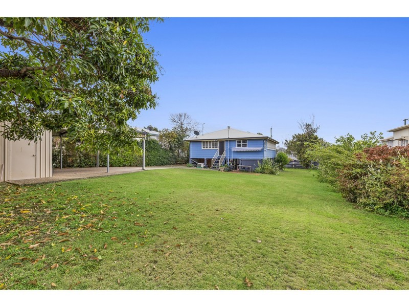 17 McKelligett Street, Wandal QLD 4700