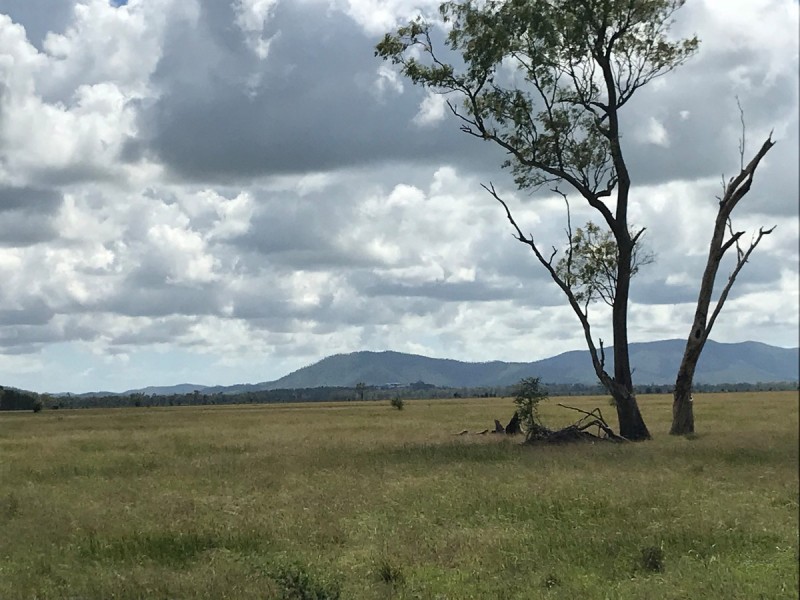 110 River Road, Midgee QLD 4702