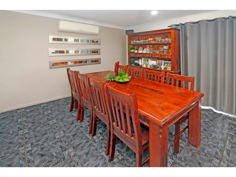 6 Constance Avenue, Rockyview QLD 4701