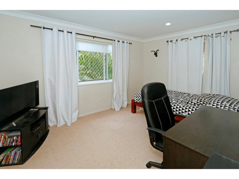 6 Constance Avenue, Rockyview QLD 4701