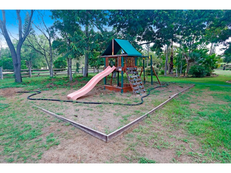6 Constance Avenue, Rockyview QLD 4701