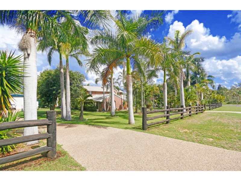 6 Constance Avenue, Rockyview QLD 4701