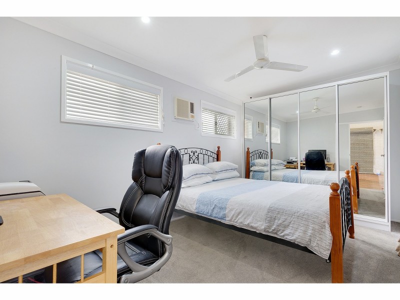 360 Lawrence Avenue, Frenchville QLD 4701