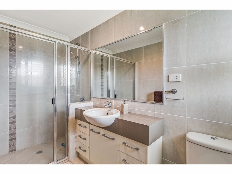 10 Jamie Crescent, Gracemere QLD 4702