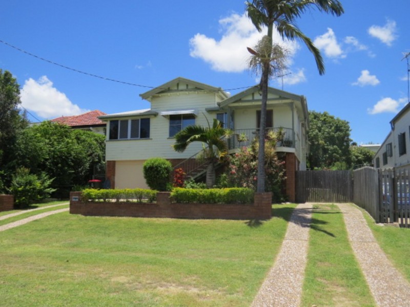 6 West Street, The Range QLD 4700