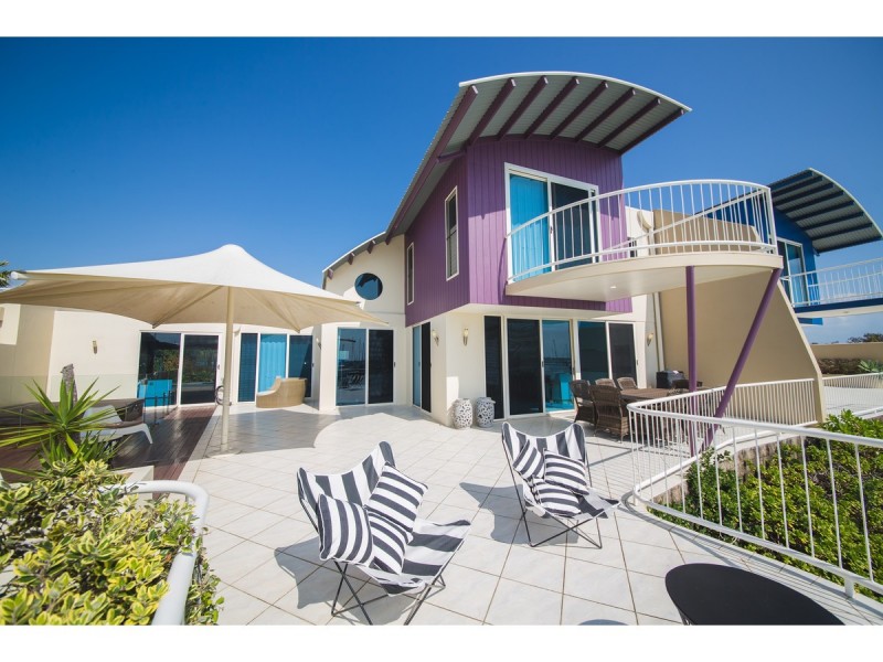 17 Bayside Way, Rosslyn QLD 4703