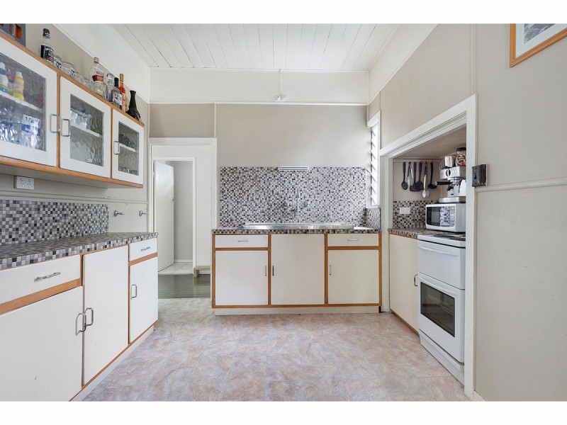 22 Kent Street, Rockhampton City QLD 4700