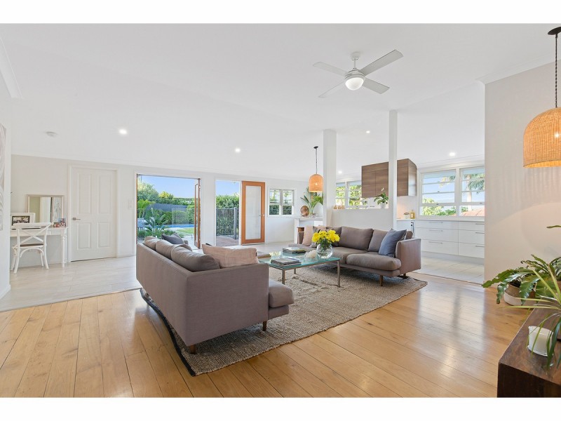 92 Albert Street, The Range QLD 4700