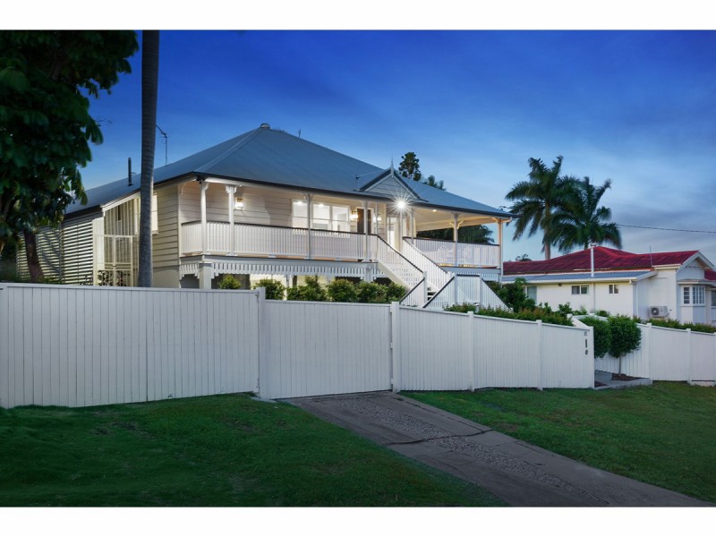 92 Albert Street, The Range QLD 4700