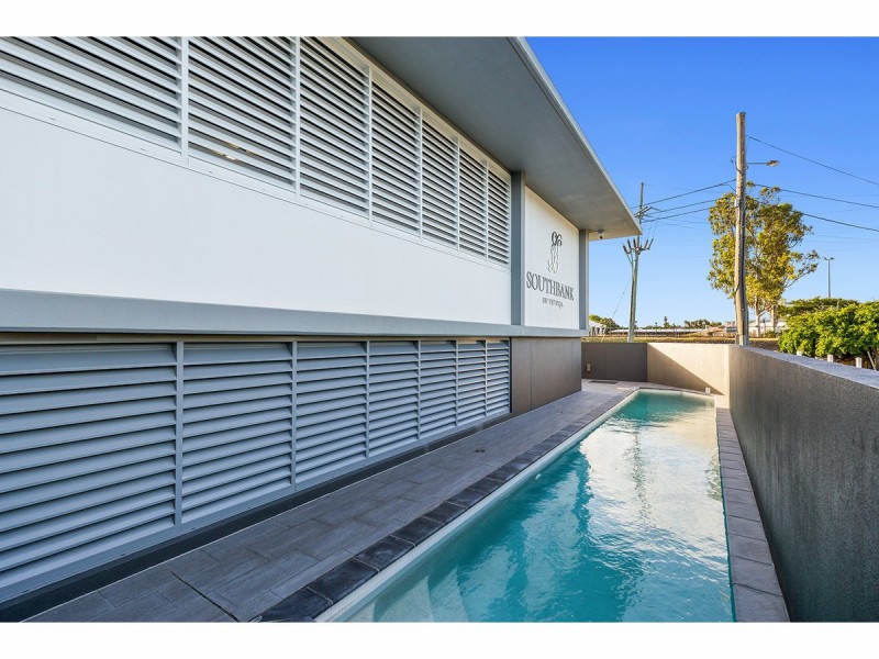 2 Victoria Parade, Rockhampton City QLD 4700