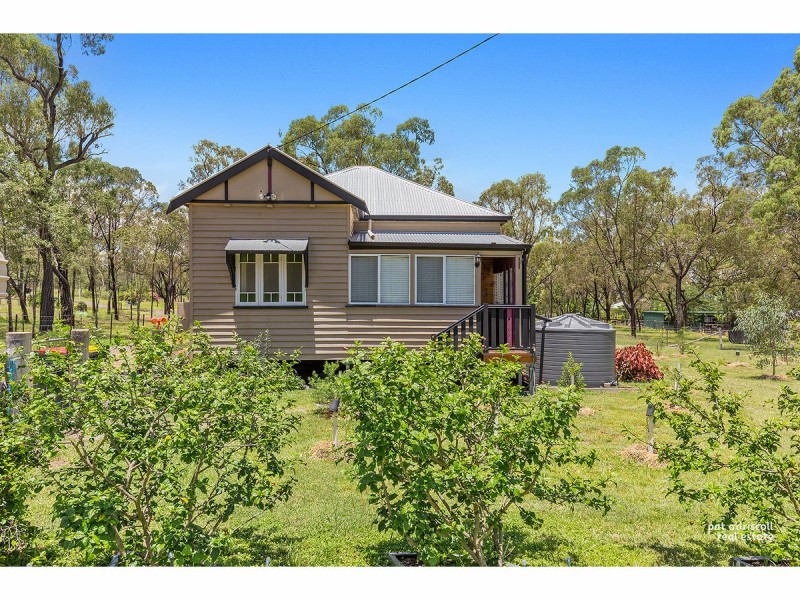 20 Earl Street, Stanwell QLD 4702