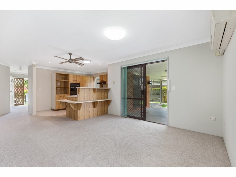 10 Hinton Street, Koongal QLD 4701
