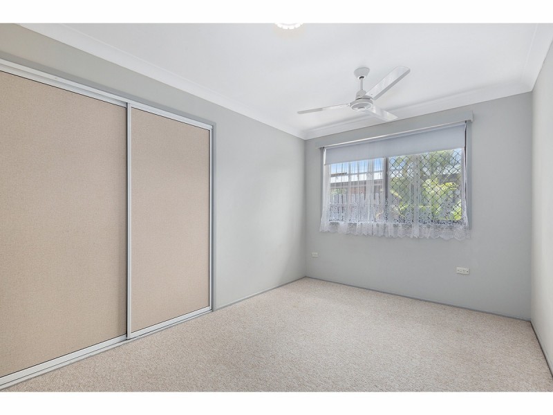 10 Hinton Street, Koongal QLD 4701