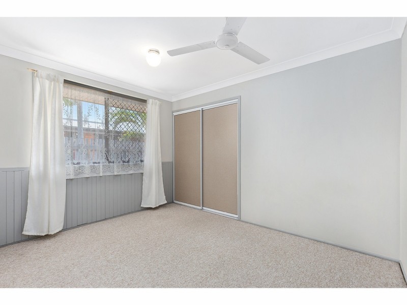 10 Hinton Street, Koongal QLD 4701
