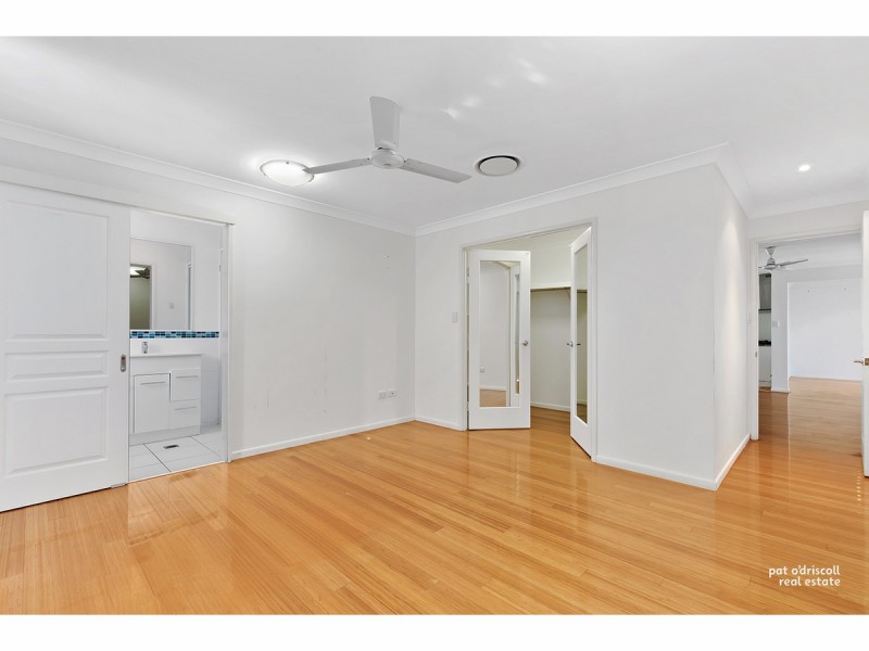 35 Robertson Road, Gracemere QLD 4702